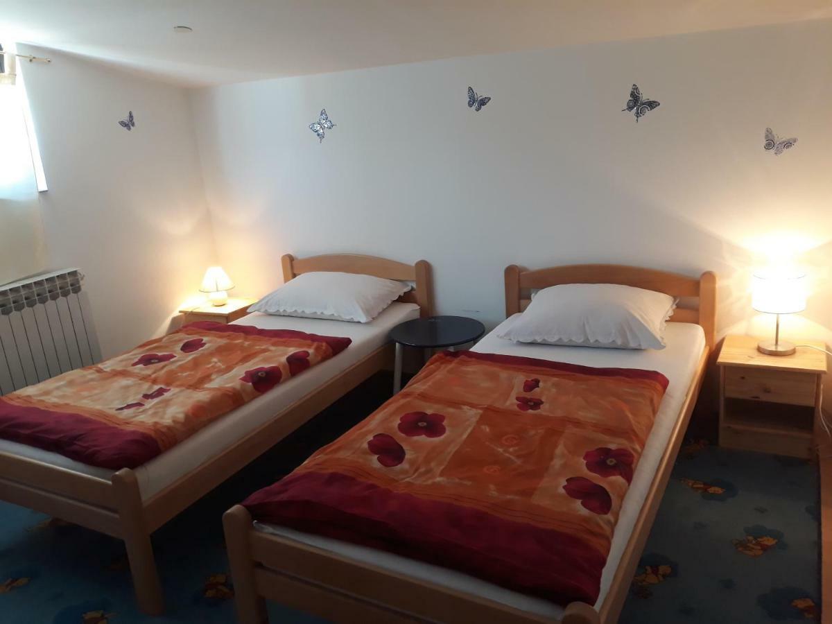 Apartmani Kristanic Karlovac Εξωτερικό φωτογραφία