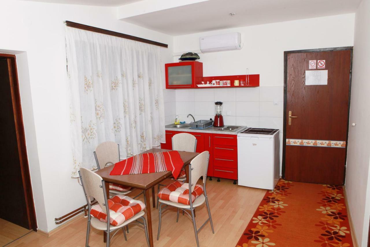 Apartmani Kristanic Karlovac Εξωτερικό φωτογραφία